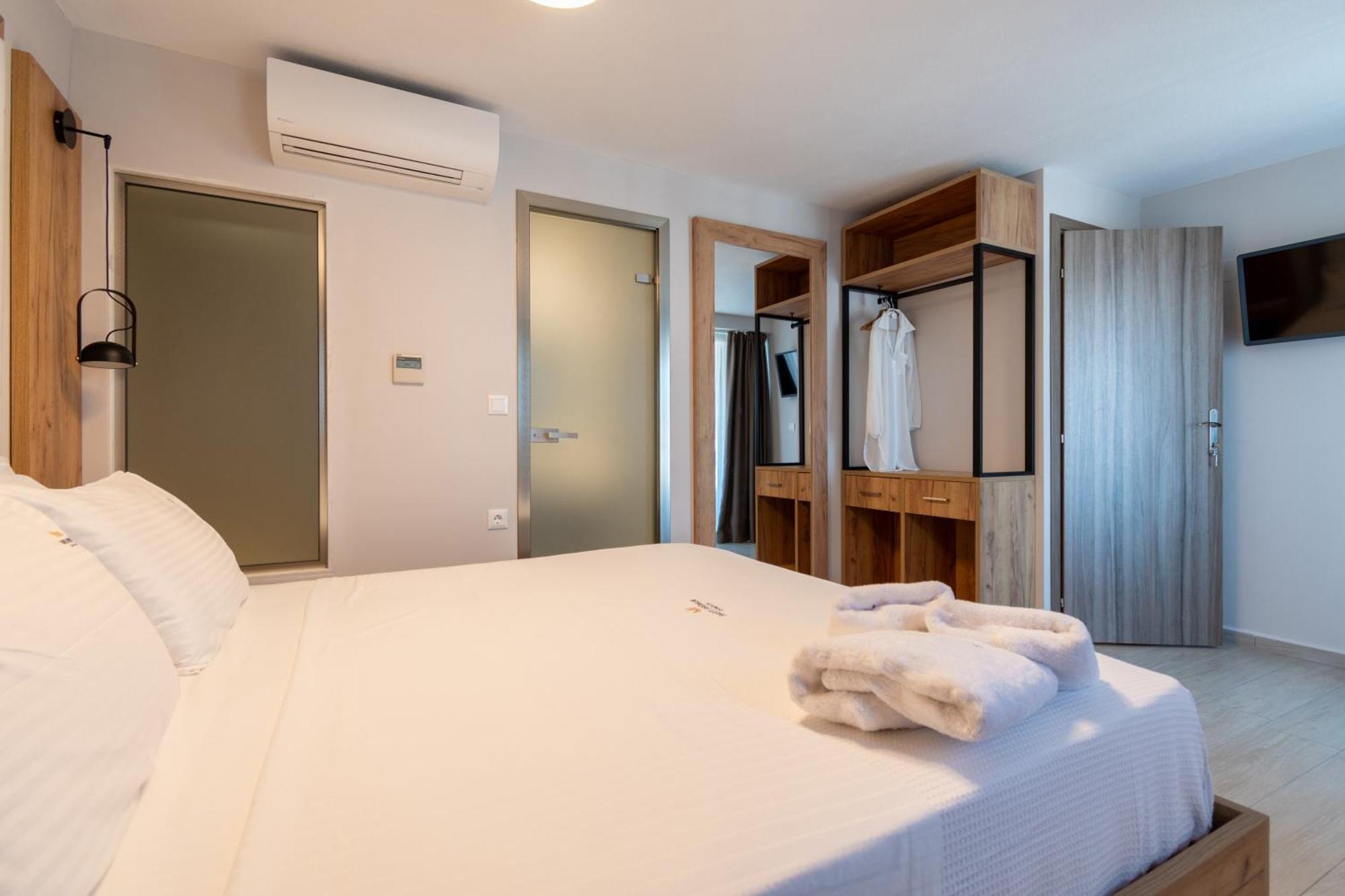 Sarti Premium Suites Esterno foto