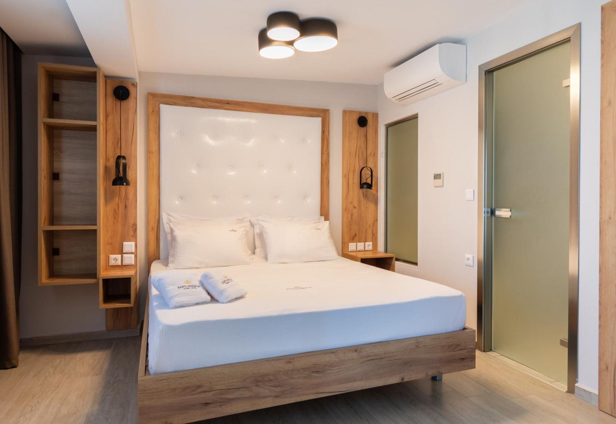 Sarti Premium Suites Esterno foto