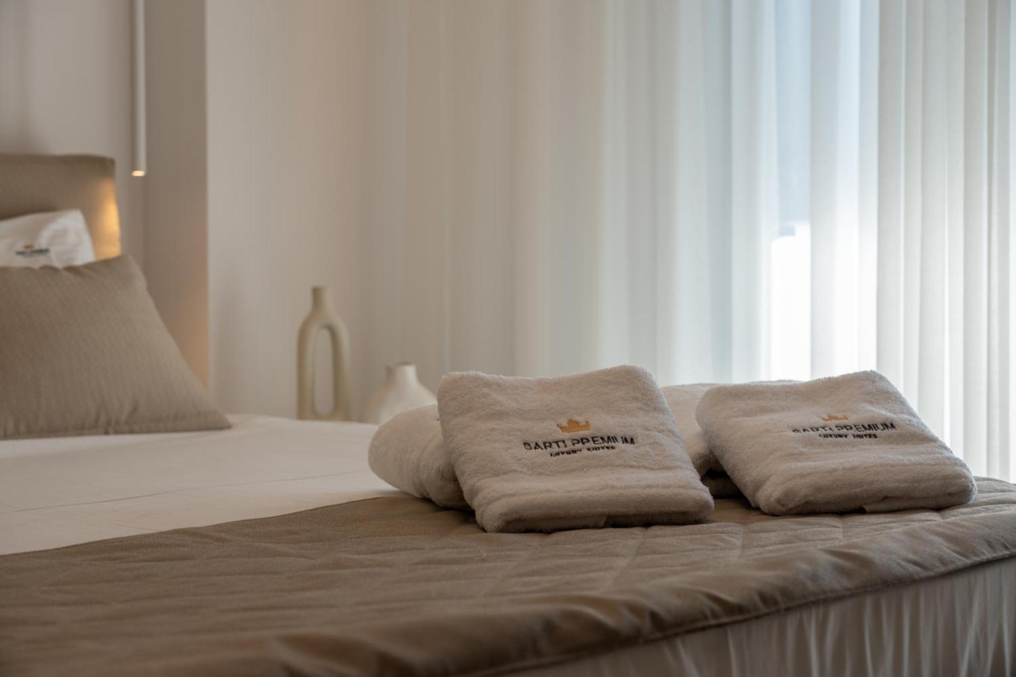 Sarti Premium Suites Esterno foto